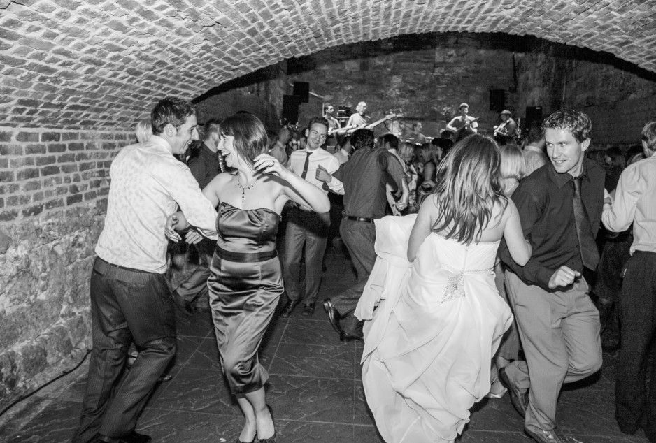 the caves edinburgh wedding venue Ceilidh caley-LARGE